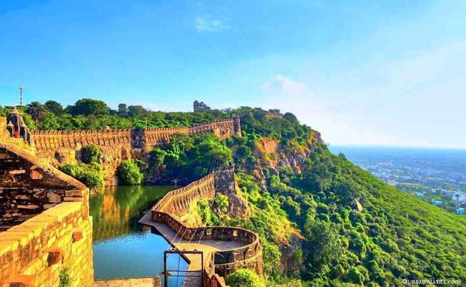 Private Day Tour Unesco Chittorgarh Fort From Udaipur City - Tour Itinerary