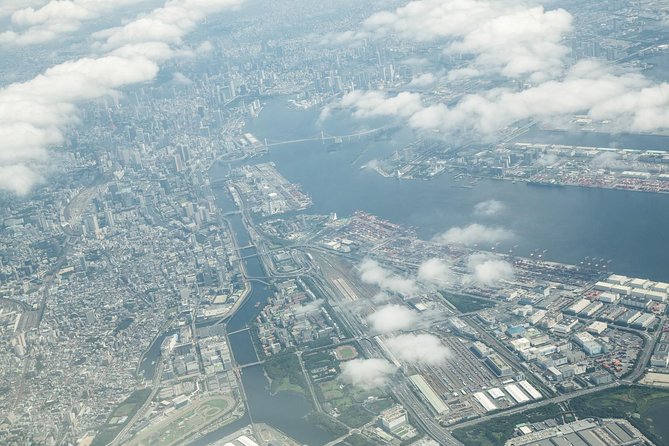 Private Departure Transfer : Tokyo Disney to Haneda International Airport - Meeting and Pickup Information
