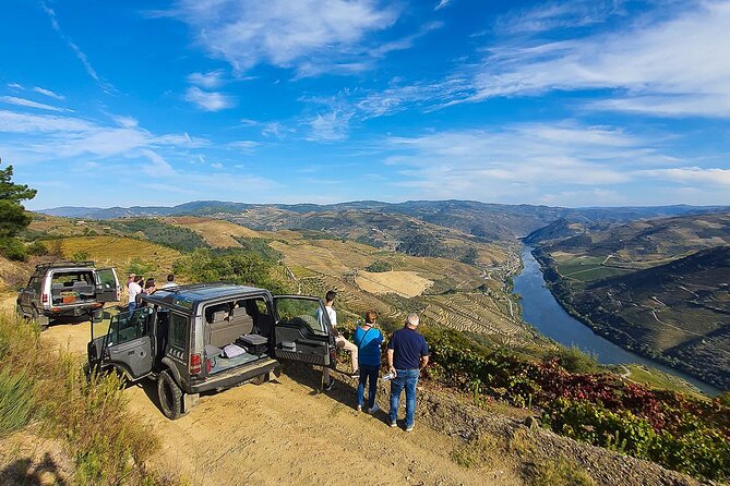 Private Douro and Porto 4x4 Tour With Wine Tasting and Boat Trip - Reviews and Recommendations