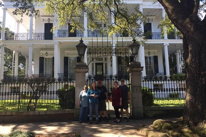 Private Garden District Walking Tour With Lafayette Cemetery No 1 - Customized Recommendations