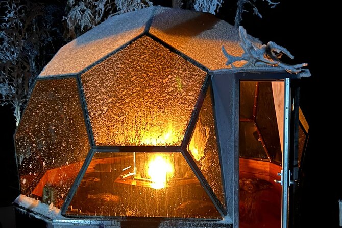 PRIVATE Glass Igloo Dinner Under Northern Lights - Gourmet Cuisine in Arctic Wilderness