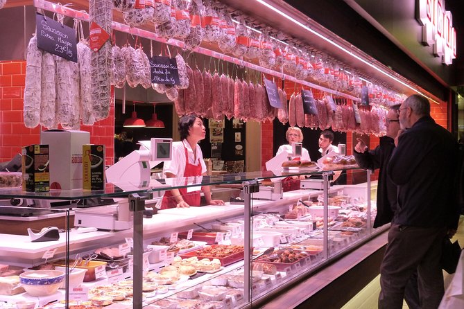 Private Gourmet Walking Tour of Lyon and Les Halles Paul Bocuse Covered Market - Customer Reviews and Ratings