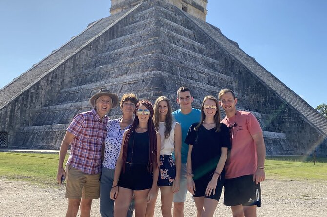 Private Guide Service in the Archaeological Zone of Chichen Itza - Guide Expertise and Experiences