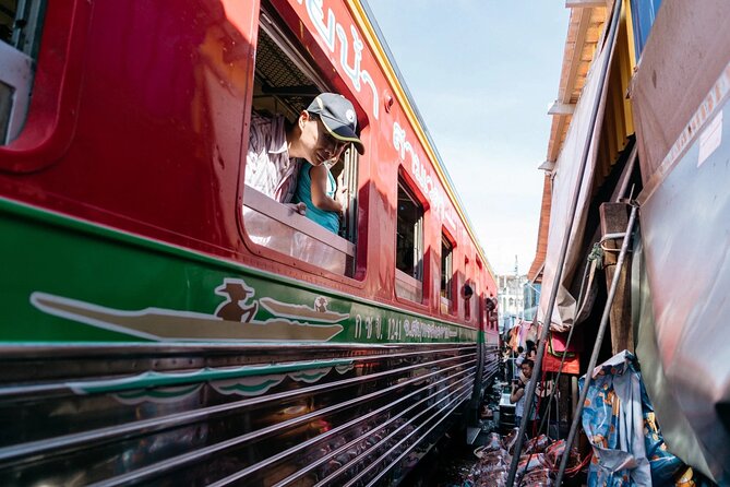 Private Guided Tour to Train Market and Damnoensaduak Floating Market - Meeting and Pickup Details