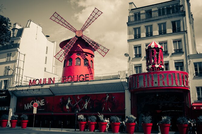 Private Half Day Guided Tour in Montmartre and Musée D'Orsay - Meeting Point Details