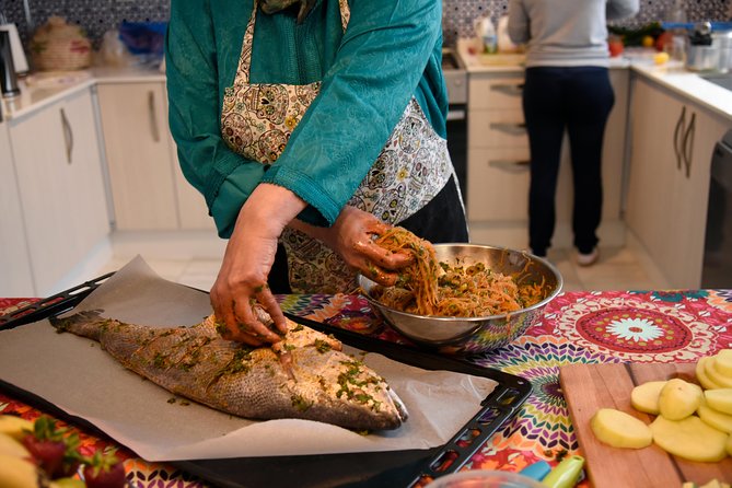 Private Moroccan Cooking Class With a Casablanca Local Chamsi - Cooking Class Location and Details