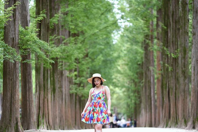 Private Nami Island Photo Shoot and Tour With a Photographer - Customer Support and Queries