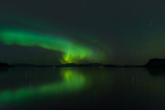Private Northern Lights Tour - Champagne & Chocolates Aurora Hunt - Itinerary Highlights