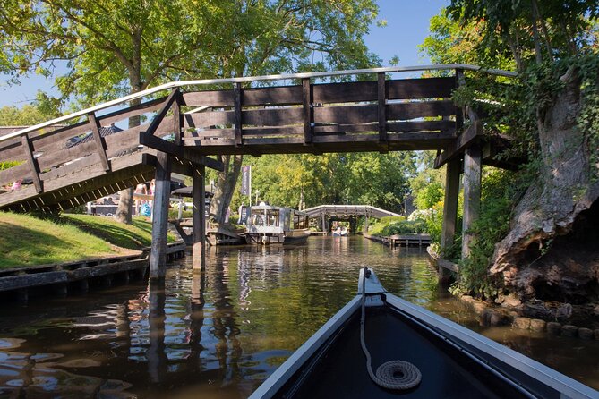Private Self Guided Walking Tour in Giethoorn With Your Phone - Cancellation Policy Information