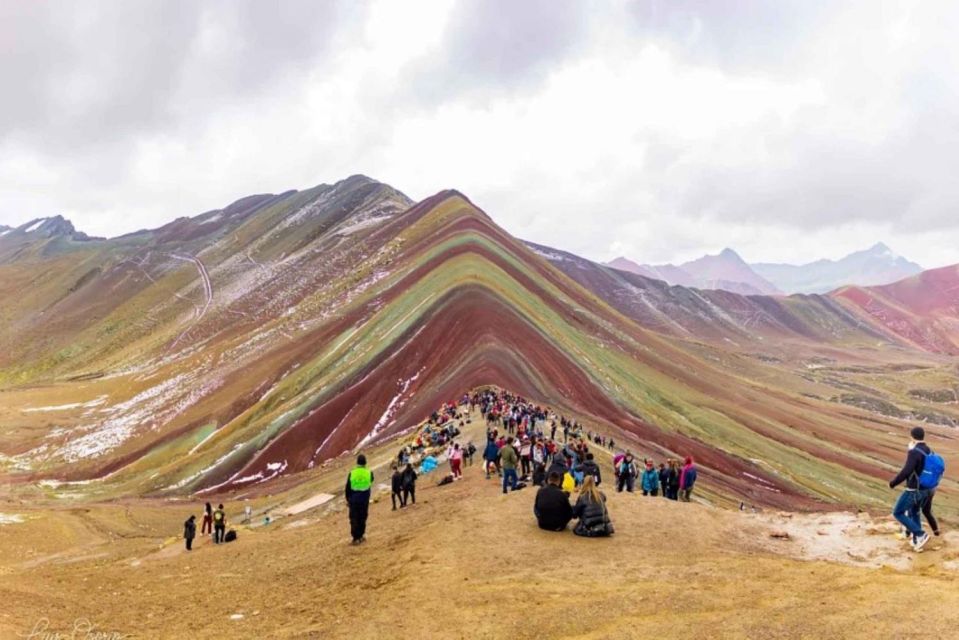 Private Service Visit Rainbow Mountain on ATVs Lunch - Private Service Details