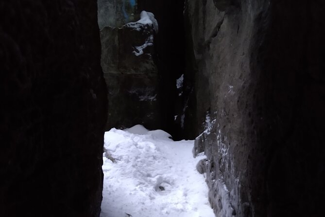 Private Singhampton Caves Snowshoe/Crampons, Collingwood/Blue Mtn - Additional Information and Policies