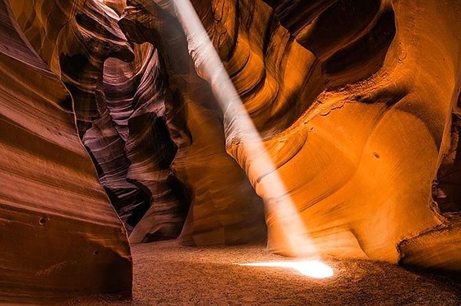 Private Tour: Antelope Canyon and Horseshoe Bend From Las Vegas - Logistics and Pickup