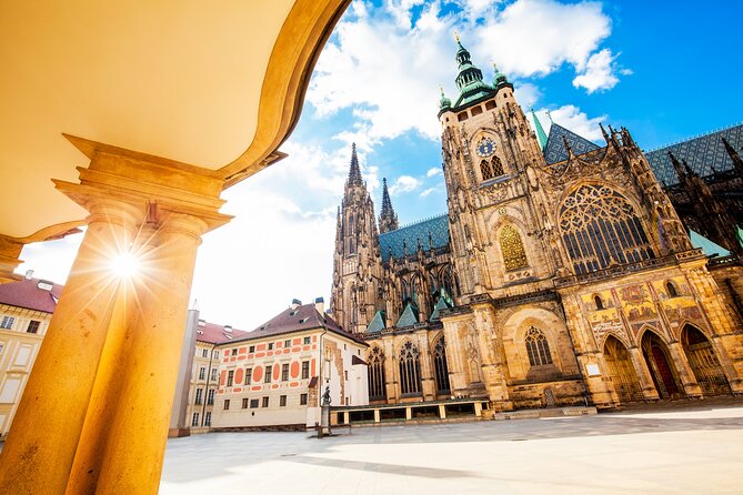 Private Tour: Explore the Majestic Prague Castle, Admission Incl. - Pricing and Group Sizes