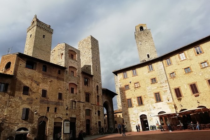 Private Tour: San Gimignano Walking Tour - Meeting Point and Route Highlights