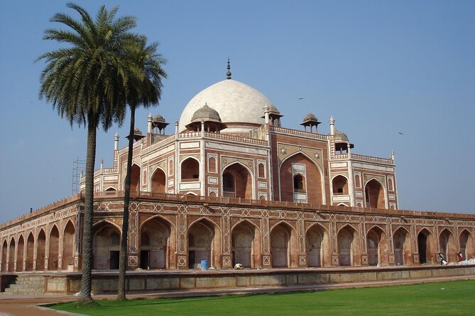Private Tour, the Portraits of Old and New Delhi With Pickup Included - Tour Highlights