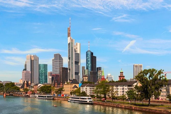 Private Transfer: Frankfurt to Frankfurt Airport FRA in Sedan Car - Expectations