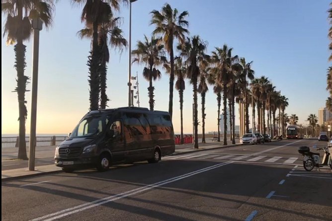 Private Transfer From Barcelona City to Harbor up to 15 People - Transparent Pricing and Booking