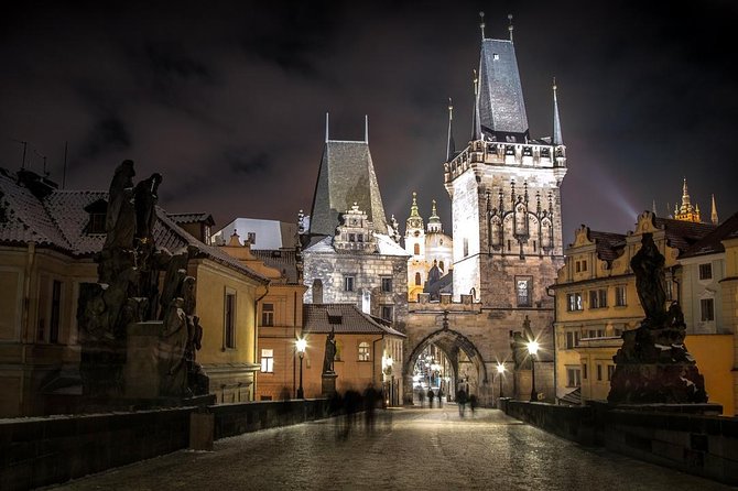 Private Transfer From Brno to Prague With 2 Hours for Sightseeing - Summary