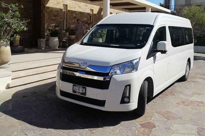 Private Transfer From Los Cabos Airport to Cabo San Lucas - Meeting and Pickup Information