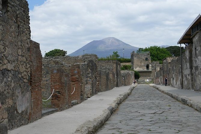 Private Transfer From Naples to Ravello Stopping at Pompeii - Product Information