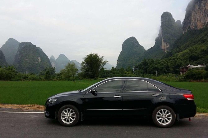 Private Transfer From Xingyi Hotel to Yunnan Kunming Hotel - Service Details