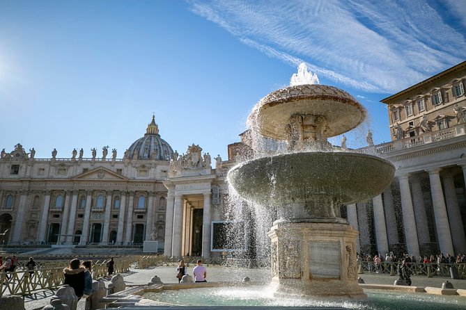 Private Vatican Guided Tour With Skip-The-Line Ticket St Peter & Sistine Chapel - Group Size Options