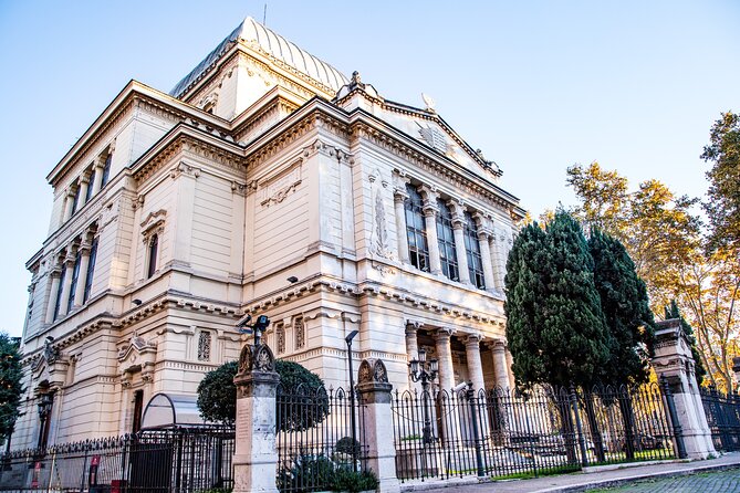 Private Walk Through the Jewish Ghetto in Rome - End Point Location Details