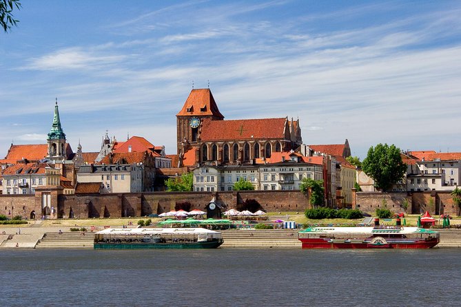Private Walking City Tour in Torun - Cancellation Policy Overview
