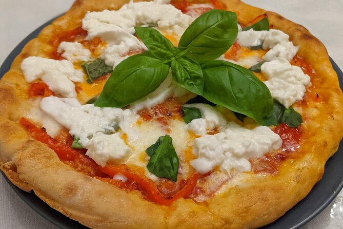 Professional Pizza Workshop in Rome With a Brilliant Italian Chef - Logistics Information