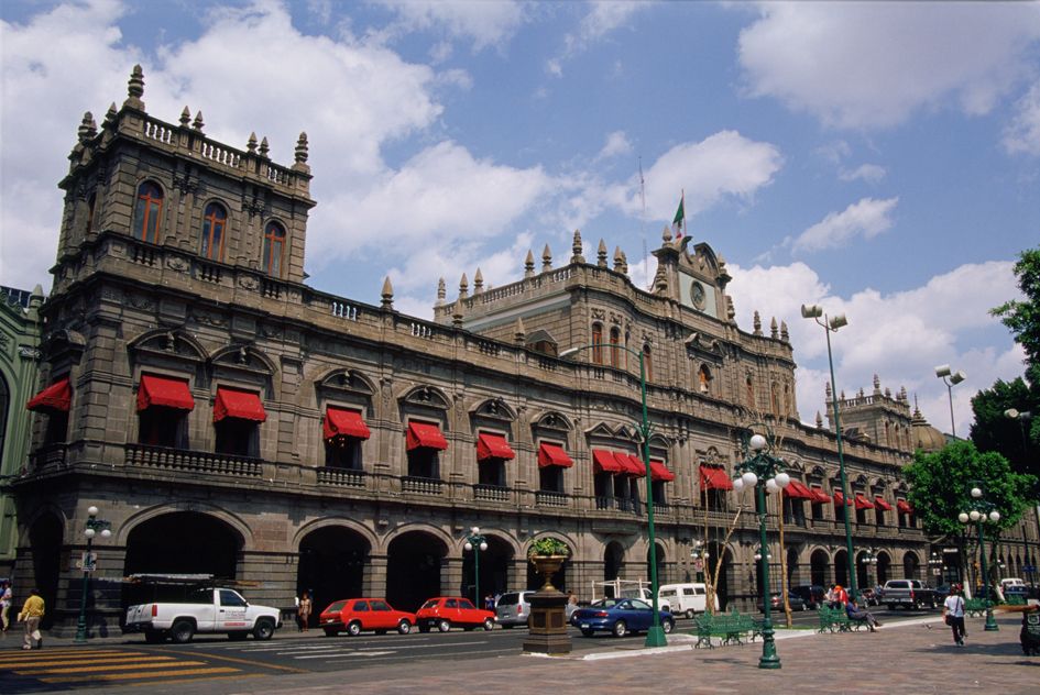 Puebla Sightseeing Tour by Double-Decker Tram - Logistics and Customer Service