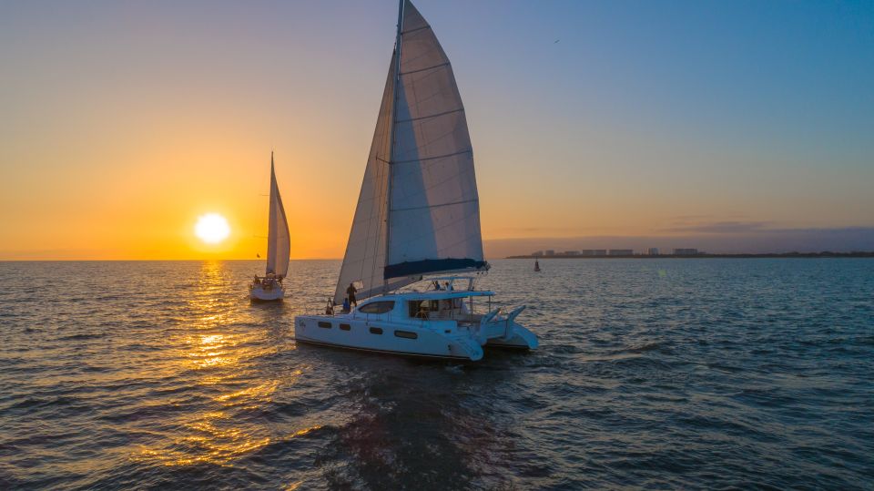 Puerto Vallarta: Bay of Banderas Luxury Sunset Sailing Tour - Customer Reviews & Testimonials