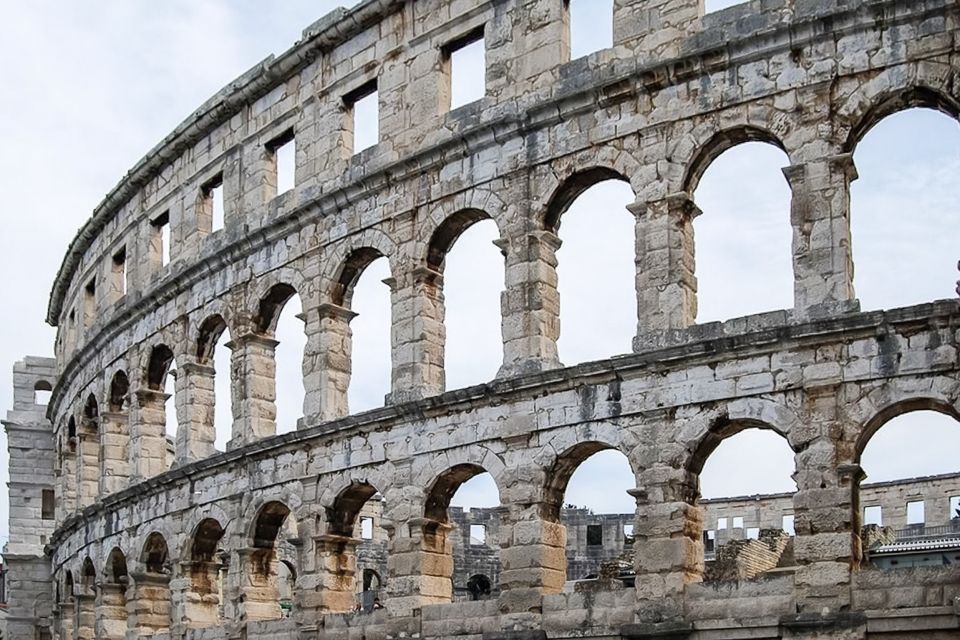 Pula: Arena Entrance Ticket - Booking Information