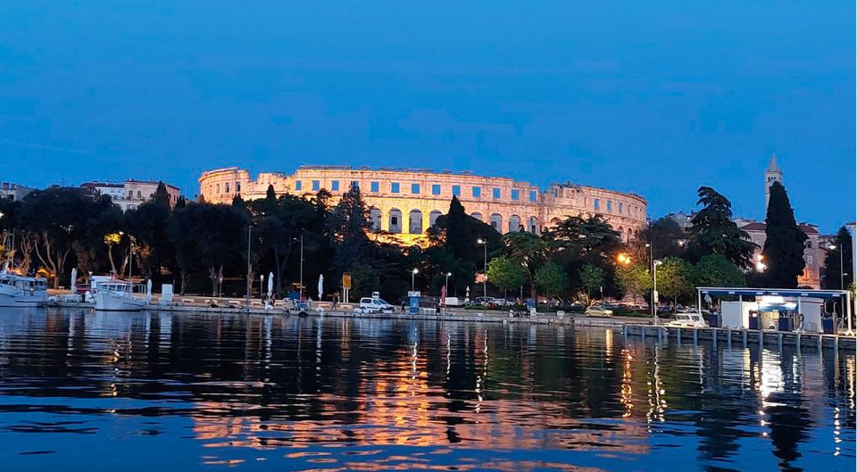Pula: Harbor Cruise With Unlimited Drinks - Sightseeing Experience