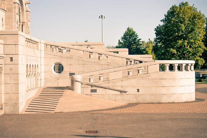 Quebec to Montmorency Falls & Ste-Anne-De-Beaupré – Half-day Tour - Safety and Accessibility Considerations