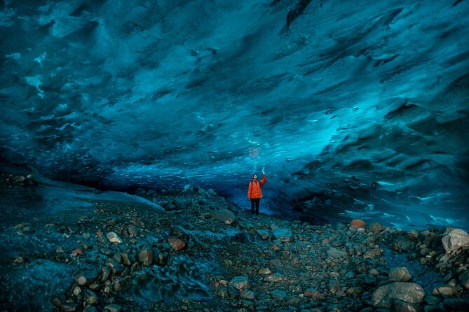 Remote Ice Cave: Hidden Gem in Vatnajökull (Less Crowded) - Best Time to Visit