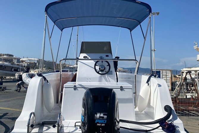 Rental of New Motor Catamaran Without License in Malaga - Cancellation Policy