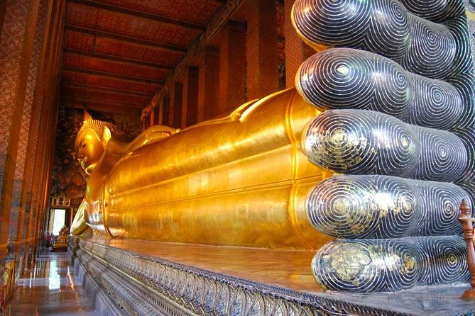 Royal Grand Palace and Bangkok Temples: Half Day Tour - Tour Experience Details