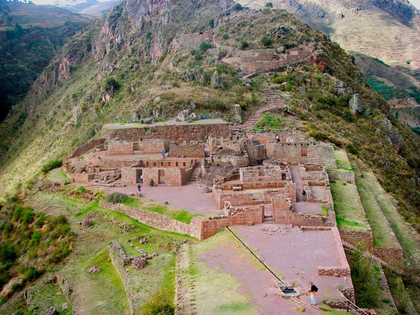 Sacred Valley & Machu Picchu 2 Days - Group Size and Details