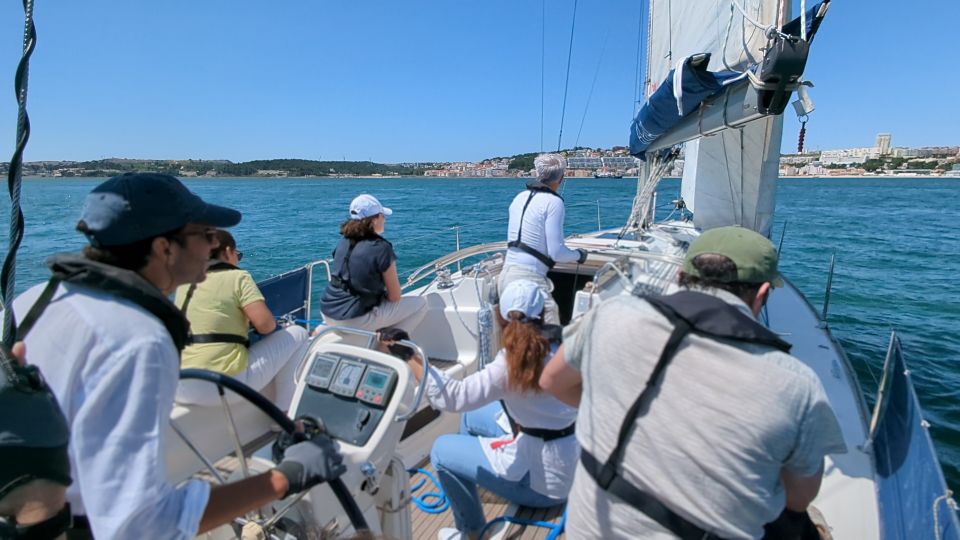 Sailing Initiation - 2 or 4 Hours - Lisbon - Highlights