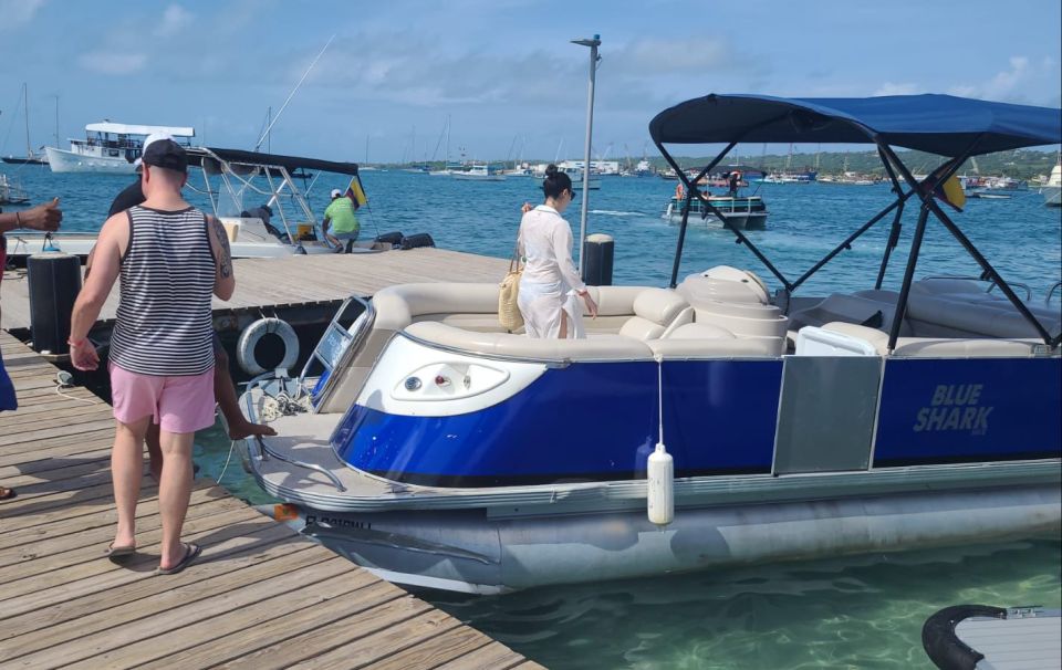 San Andres: Private Boat Trip With Tiki Bar & Rose Cay Stops - Itinerary Highlights