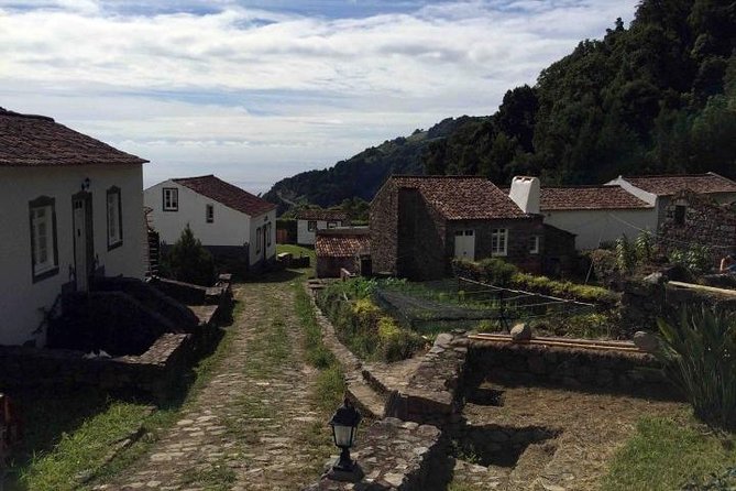 Sanguinho Hike From Ponta Delgada - Historic Relics Discovery