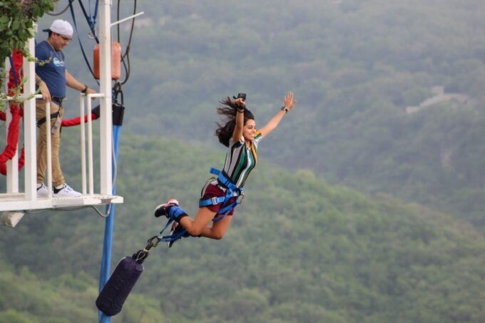 Santiago: Bungee Jumping at Cola De Caballo Park - Highlights