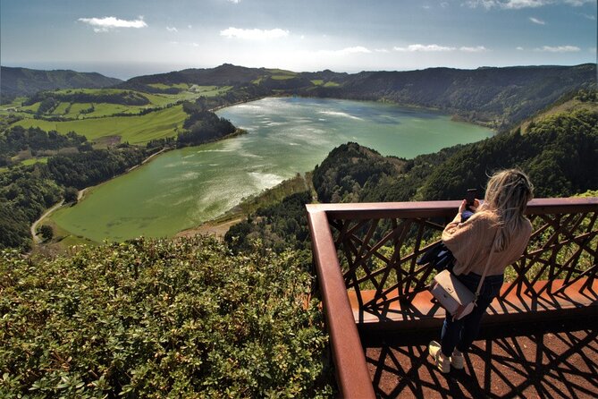 São Miguel East Full Day Tour With Furnas Including Lunch - Logistics Details