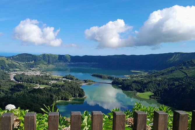 São Miguel: Full-Day Tour to Sete Cidades & Lagoa Do Fogo - Traveler Experience and Reviews