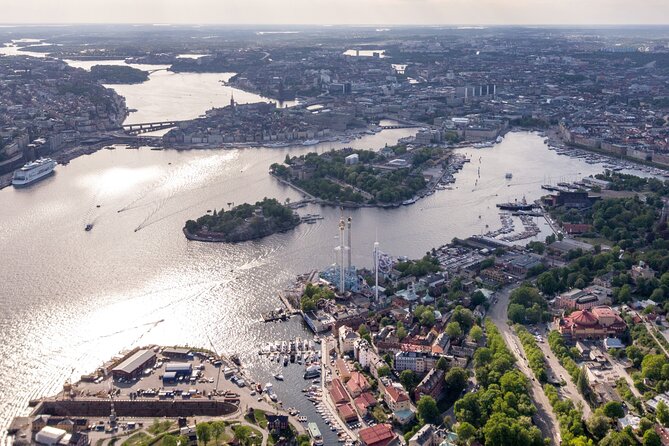 Scenic Flight Tour Over Stockholm - Itinerary Details