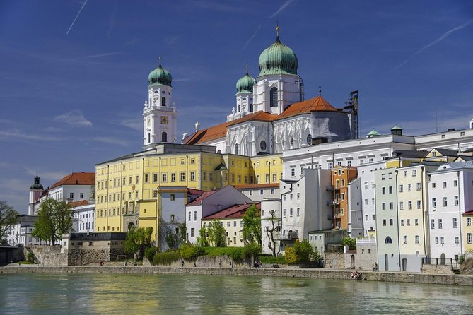Scenic Transfer From Passau to Prague With 2-Hours Guided Tour of Cesky Krumlov - Cancellation Policy Details