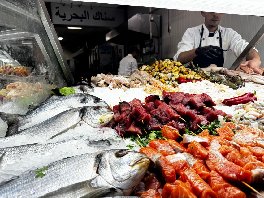 Seafood Restaurant for Lunch in Marrakech With Local - Location and Food Offerings Overview