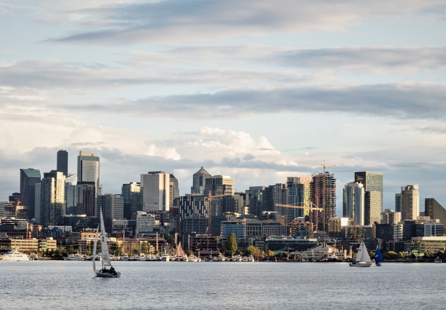 Seattle: One-Way Locks Cruise - Tour Guide Details and Reviews