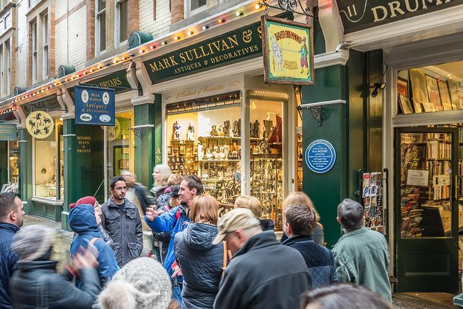 Secret Walking Tour of Central London - Tour Pricing and Operator
