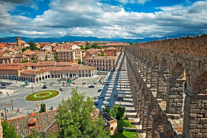 Segovia Tour With Cathedral and Alcazar From Madrid - Important Considerations for Travelers